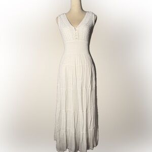 Elegant White Maxi Dress